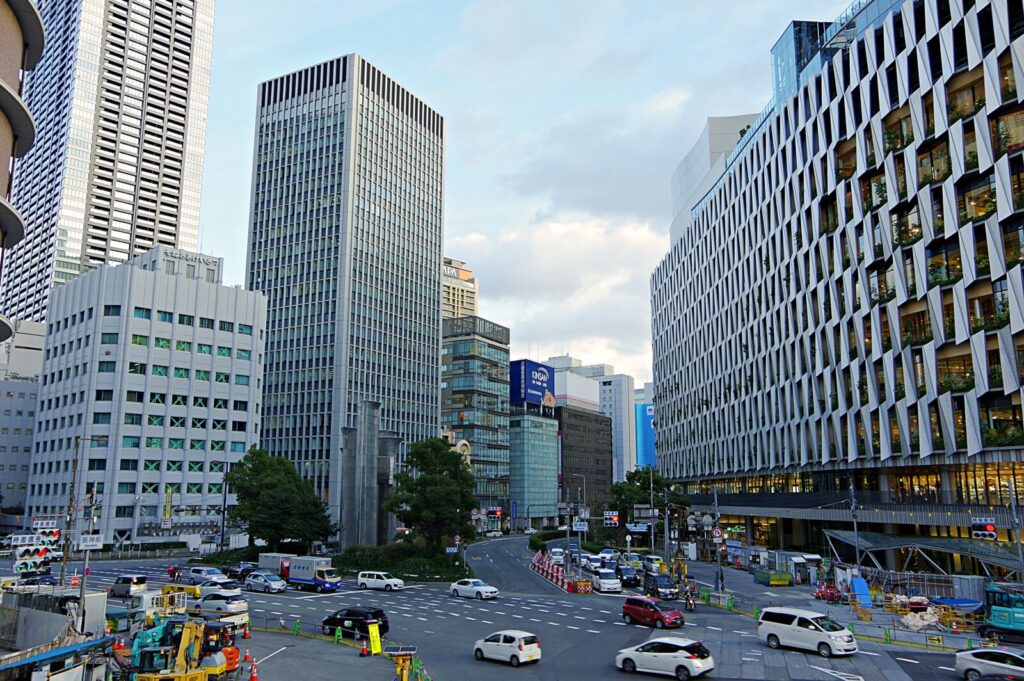 梅田 阪神・阪急前交差点